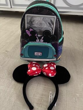 Loungefly Minnie & Mickey date night Mini Backpack set